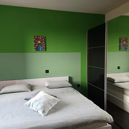 Veliki Barbara S Jacuzzijem Za Dvoje- Crikvenica Rijeka Apartamento Hreljin