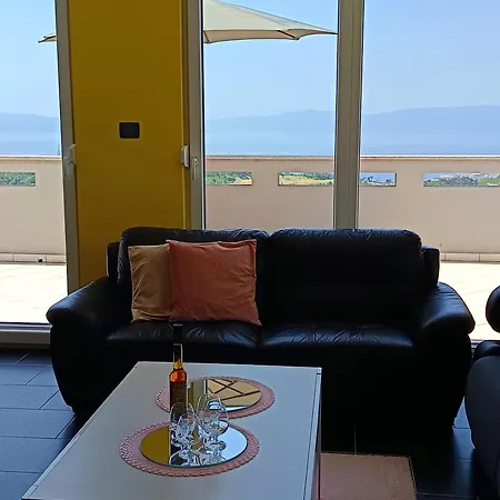 Veliki Barbara S Jacuzzijem Za Dvoje- Crikvenica Rijeka