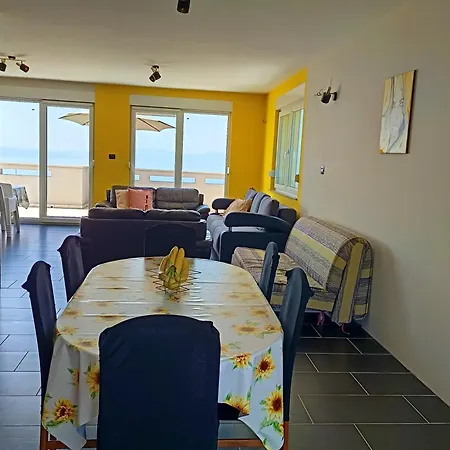 Veliki Barbara S Jacuzzijem Za Dvoje- Crikvenica Rijeka