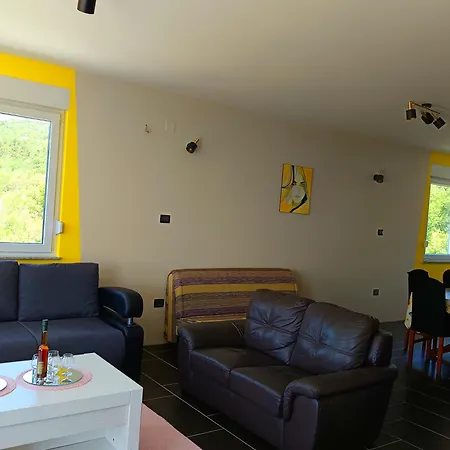 Veliki Barbara S Jacuzzijem Za Dvoje- Crikvenica Rijeka Apartamento Hreljin