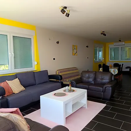 Veliki Barbara S Jacuzzijem Za Dvoje- Crikvenica Rijeka *