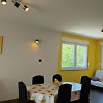 Veliki Barbara S Jacuzzijem Za Dvoje- Crikvenica Rijeka * Hreljin