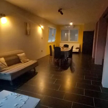 Apartment Veliki Barbara S Jacuzzijem Za Dvoje- Rijeka