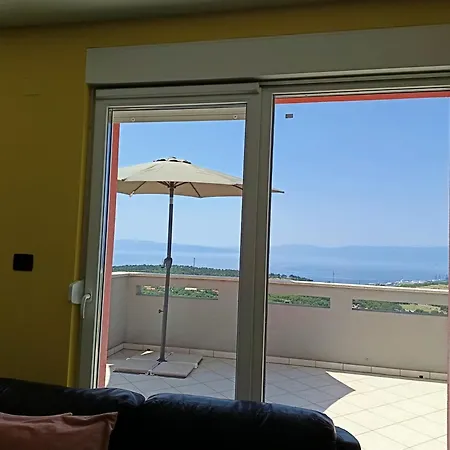 Veliki Barbara S Jacuzzijem Za Dvoje- Crikvenica Rijeka Appartamento Hreljin