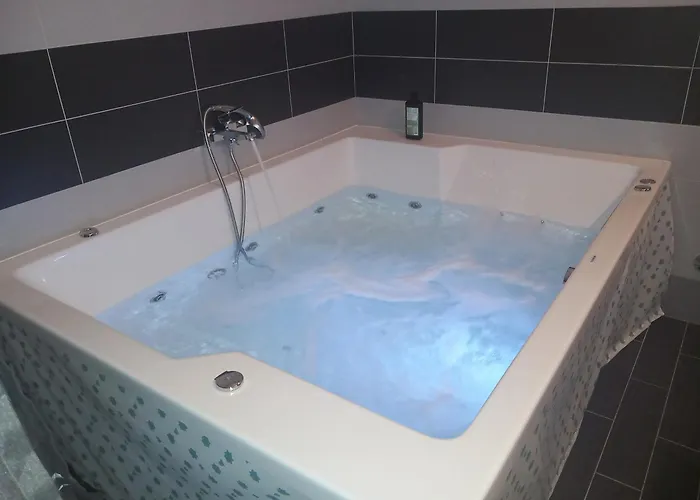 Veliki Barbara S Jacuzzijem Za Dvoje- Crikvenica Rijeka *