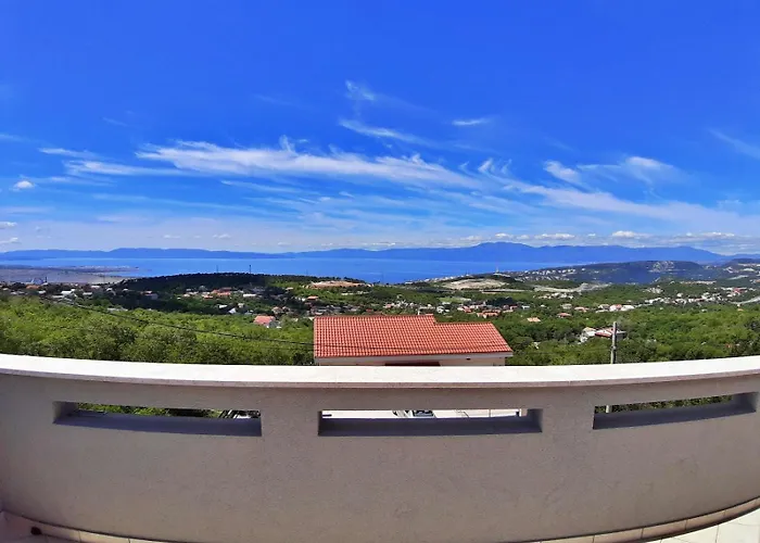 Veliki Barbara S Jacuzzijem Za Dvoje- Crikvenica Rijeka アパート Hreljin