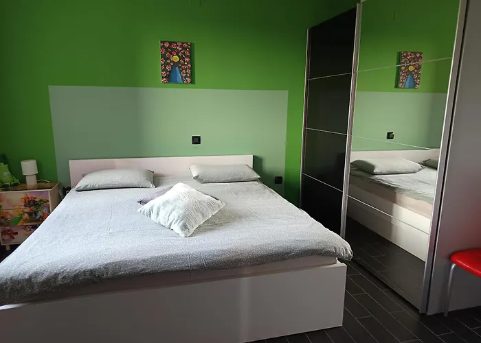 Veliki Barbara S Jacuzzijem Za Dvoje- Crikvenica Rijeka * Hreljin