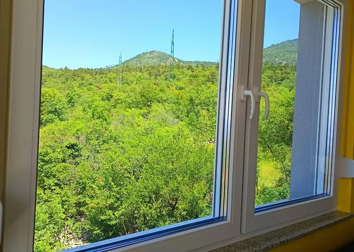 Veliki Barbara S Jacuzzijem Za Dvoje- Crikvenica Rijeka アパート