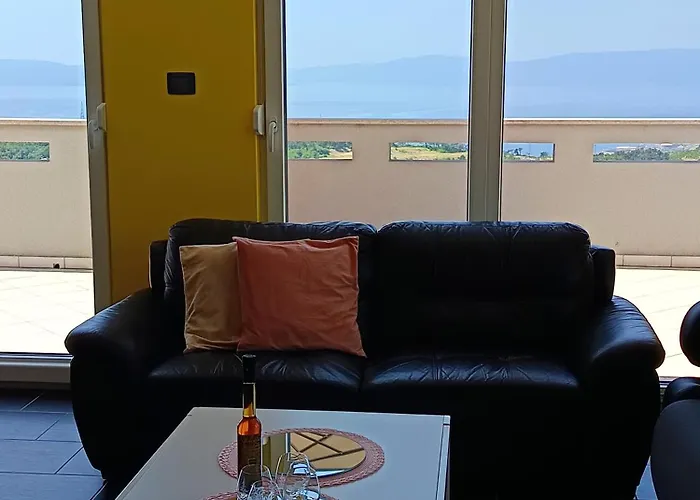 Veliki Barbara S Jacuzzijem Za Dvoje- Crikvenica Rijeka
