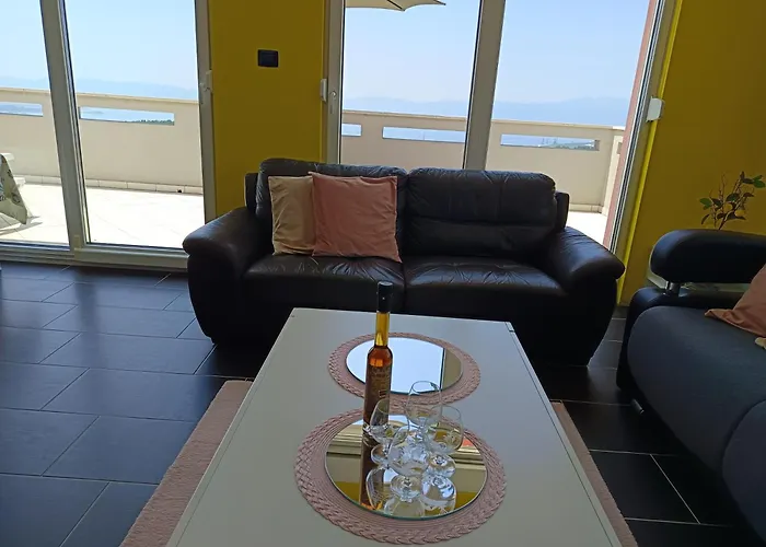 Veliki Barbara S Jacuzzijem Za Dvoje- Crikvenica Rijeka