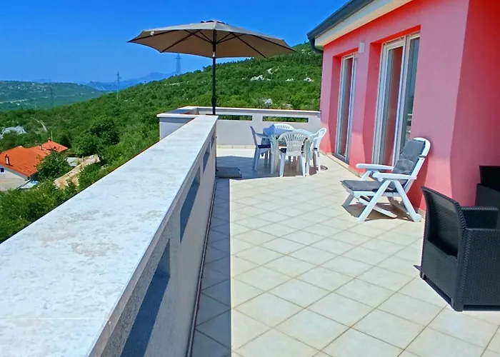 Veliki Barbara S Jacuzzijem Za Dvoje- Crikvenica Rijeka アパート *